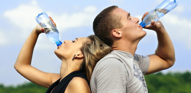 magas vérnyomás mennyi vizet kell inni